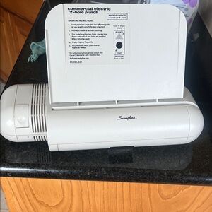 Swingline White 2-Hole Punch